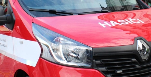 Nové vysílačky i čerpadla dostanou dobrovolní hasiči z Jarošova a Vések