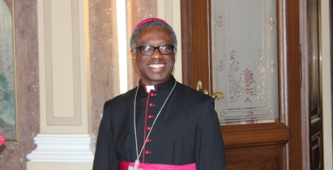 Na radnici zavítal apoštolský nuncius, arcibiskup Okolo