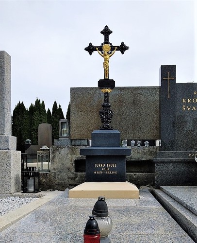 Tři hroby vojáků z I. světové války se dočkaly obnovy