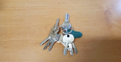 Svazek 10 klíčů s čipem / Ztráty a nálezy