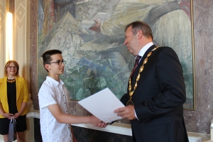 Úspěšní žáci základních škol byli oceněni starostou města